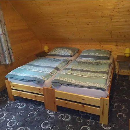 Apartment Komplex Apartmanu Jestrabi *