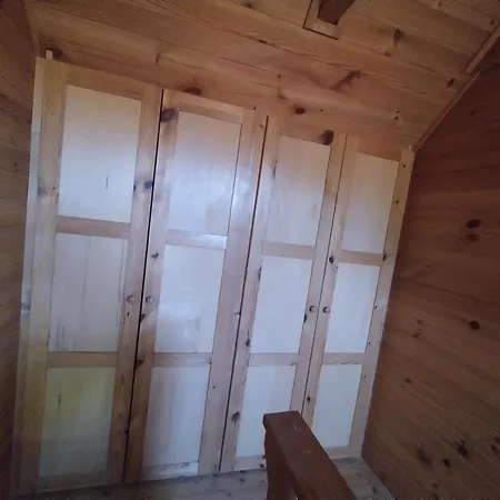アパート Komplex Apartmanu Jestrabi