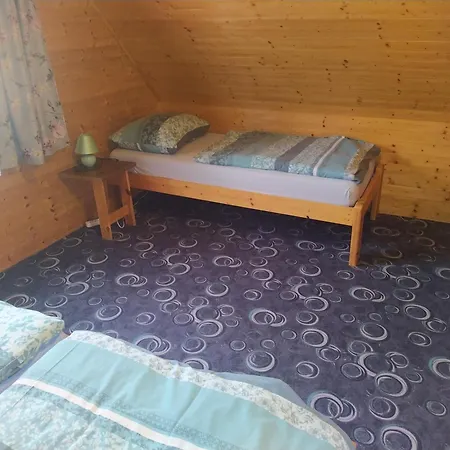 Komplex Apartmanu Jestrabi アパート *