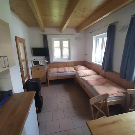 Komplex Apartmanu Jestrabi *