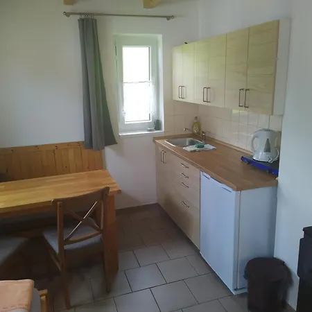 アパート Komplex Apartmanu Jestrabi