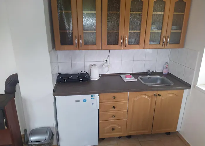 Apartment Komplex Apartmanu Jestrabi